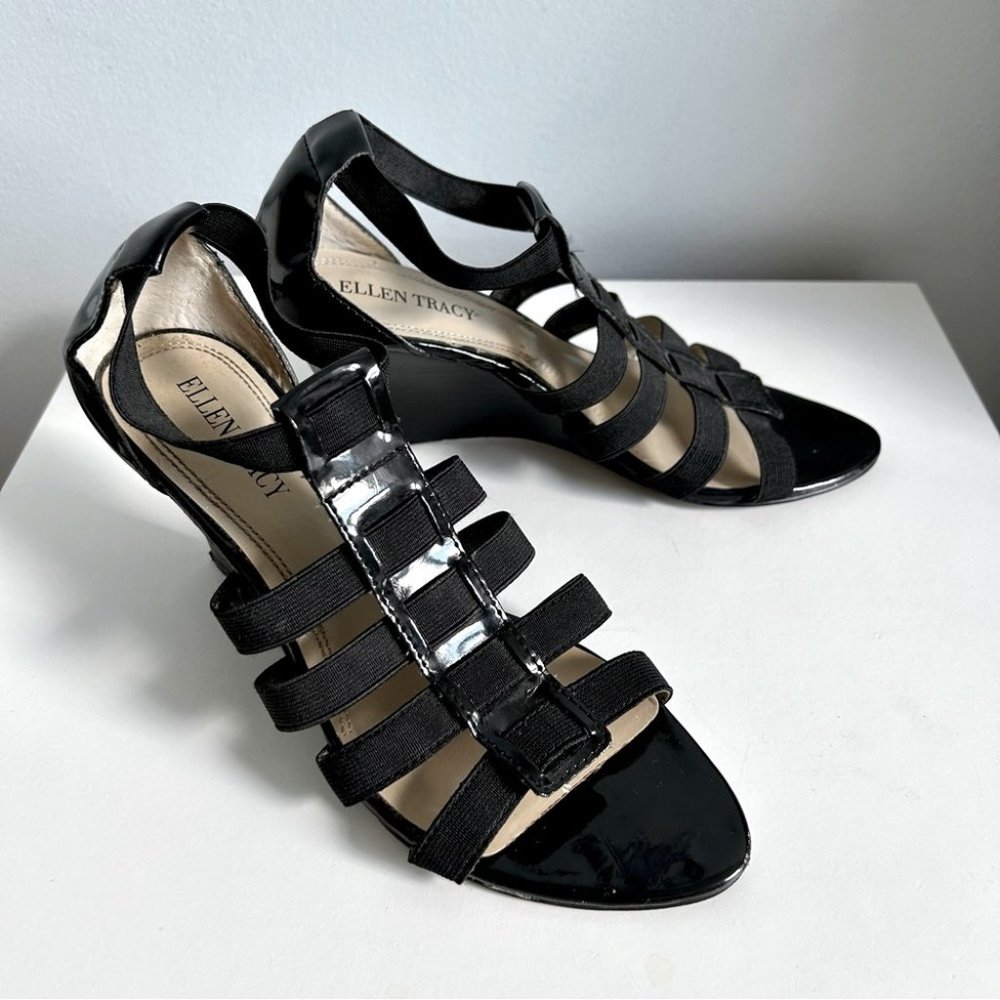 Ellen Tracey black wedge gladiator sandals 7.5